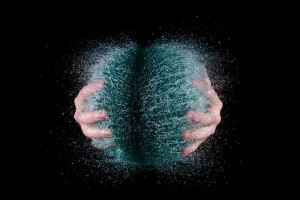 Water-Balloons-in-High-Speed-Photography-3